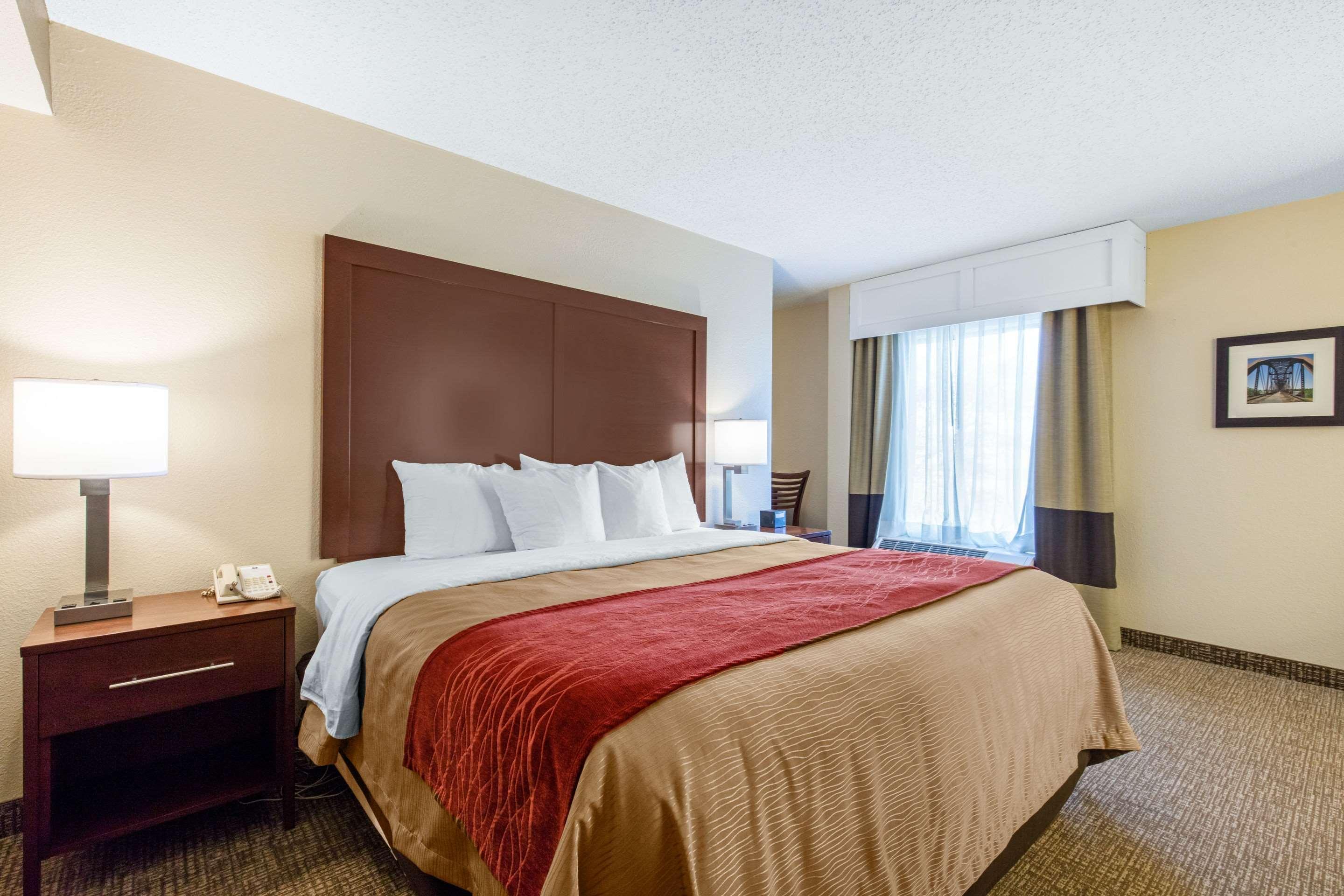 Comfort Inn & Suites Airport Литл-Рок Экстерьер фото