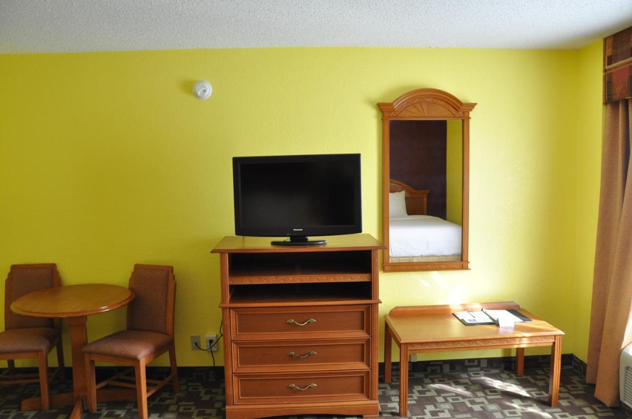 Comfort Inn & Suites Airport Литл-Рок Номер фото